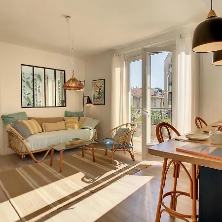 Nestor&jeeves - Sunny Terrace - - Very Close Sea - Floor Апартаменты