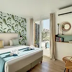 Nestor&jeeves - Sunny Terrace - - Very Close Sea - Floor